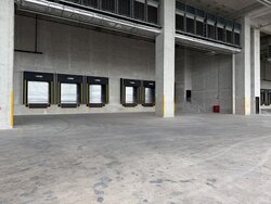 Tuas Road (D22), Warehouse #456405131